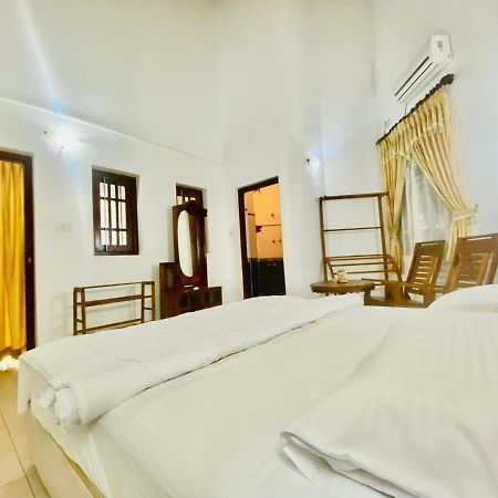 Hikka Paradise Guest House ヒッカドゥワ エクステリア 写真