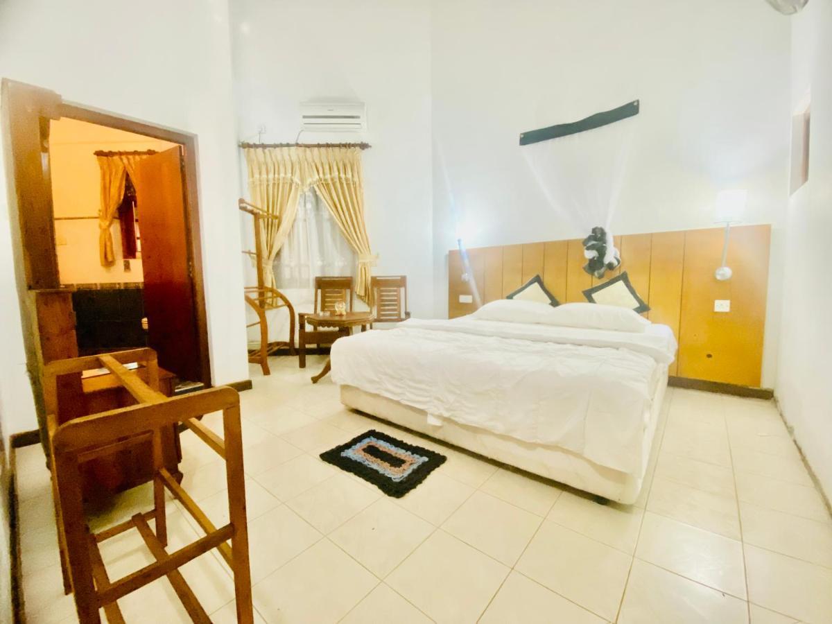 Hikka Paradise Guest House ヒッカドゥワ エクステリア 写真