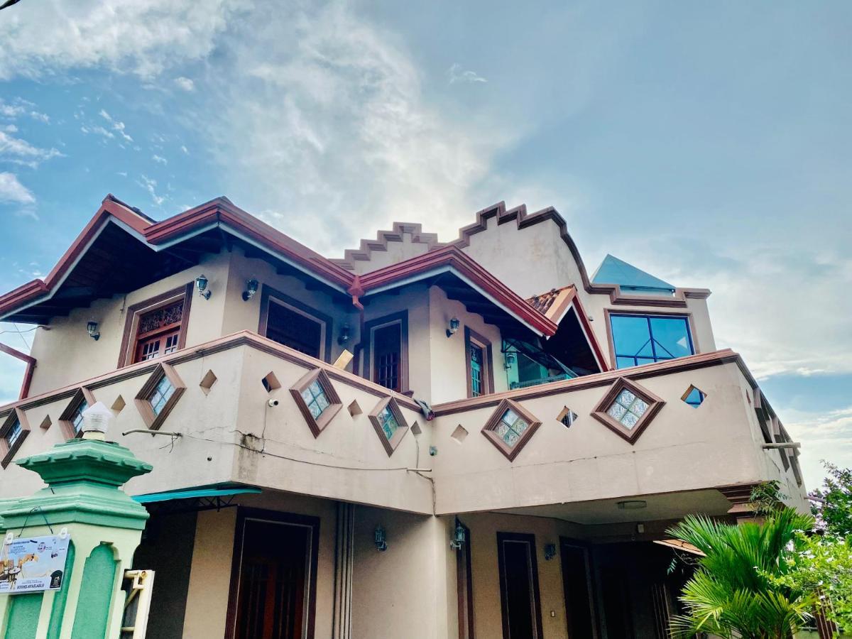 Hikka Paradise Guest House ヒッカドゥワ エクステリア 写真